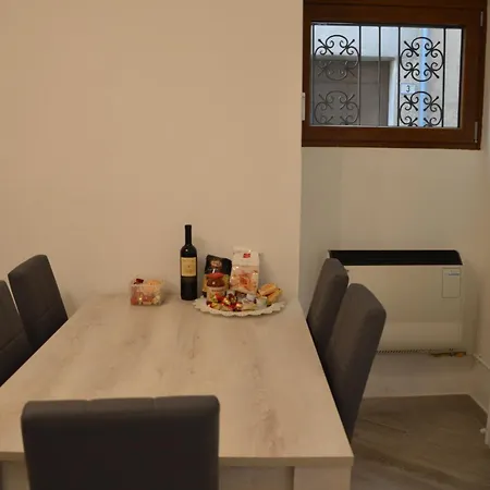 Bellagio Family Nest Apartment *